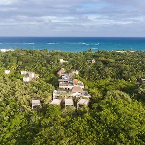 Casa Coyote Tulum Pueblo